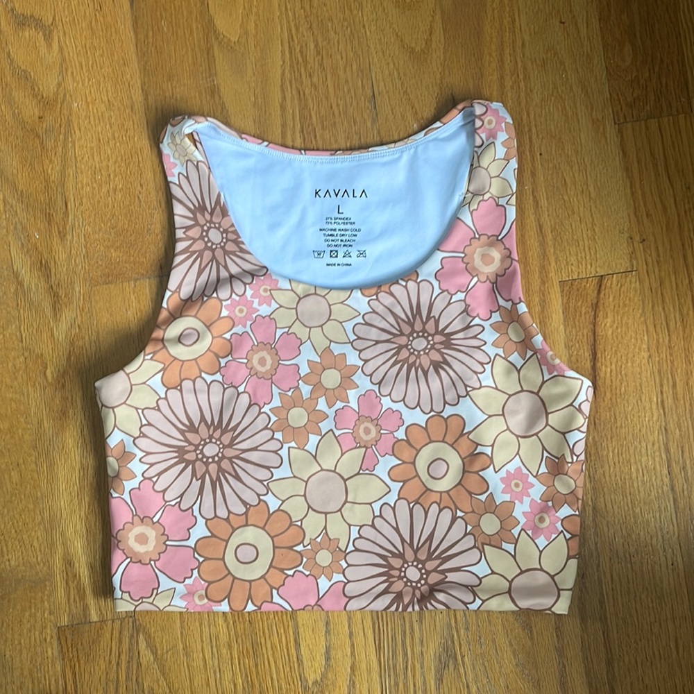 Kavala Collective Flower Power Coral Tawaiis Crop
